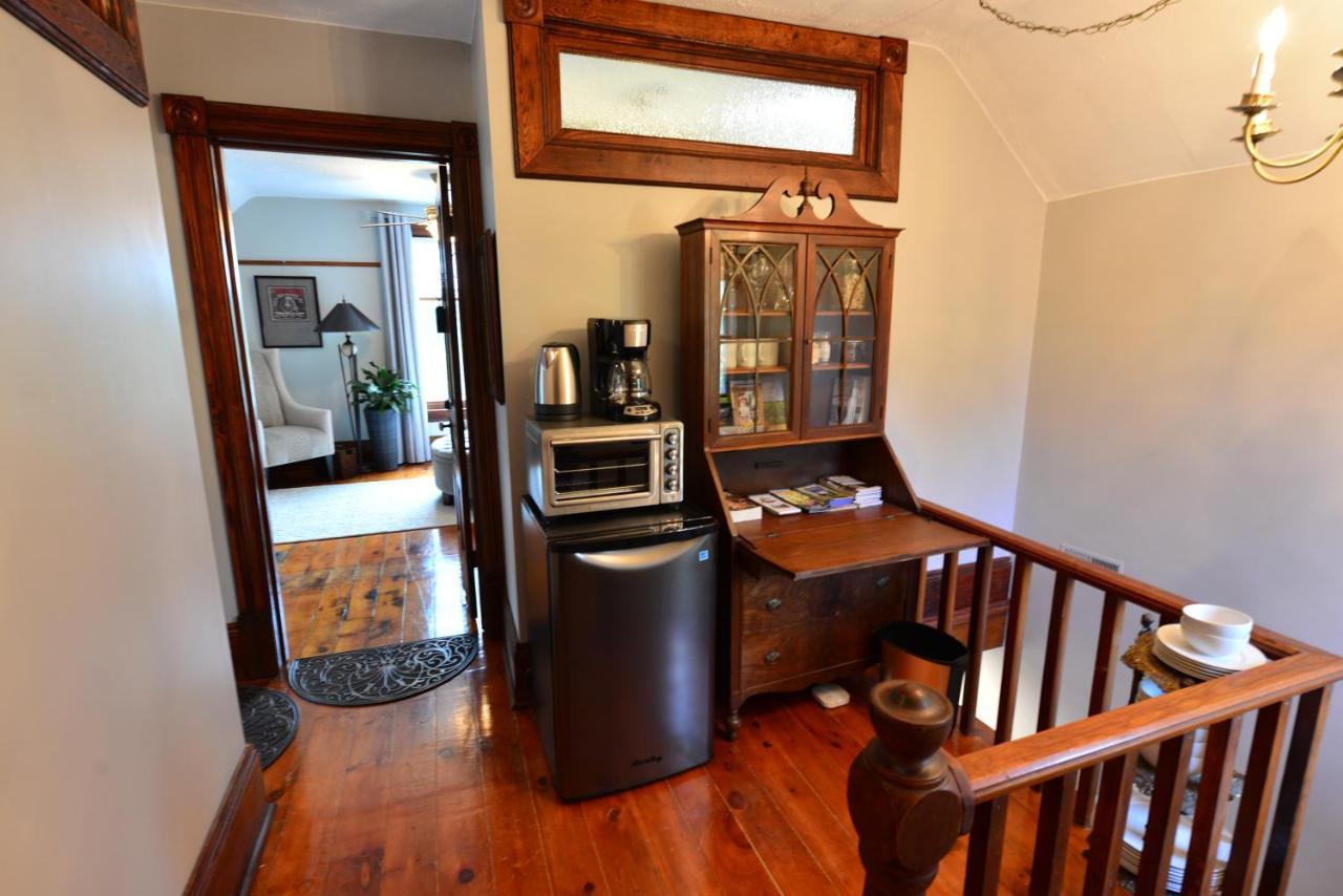 The Walnut Grove Bnb Harrow Buitenkant foto