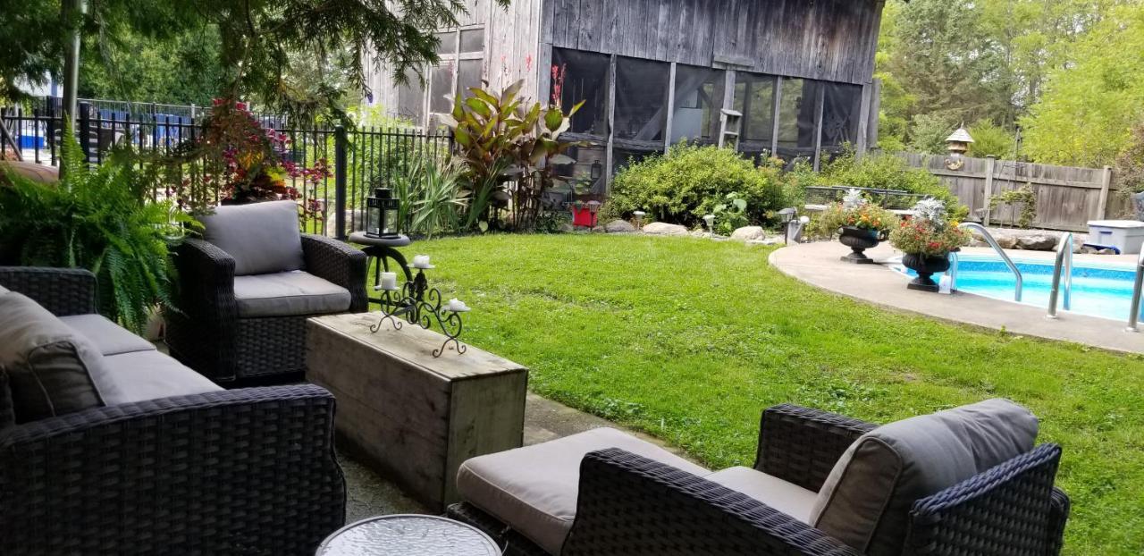 The Walnut Grove Bnb Harrow Buitenkant foto