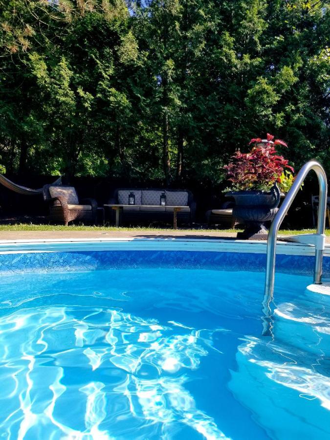 The Walnut Grove Bnb Harrow Buitenkant foto